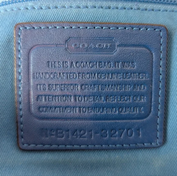 Coach Blue Large City Tote Bag With 2 Hang Tags - Picture 7 of 15